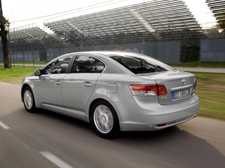  Toyota Avensis Sedan 2008 года  (фото 43 из 57)